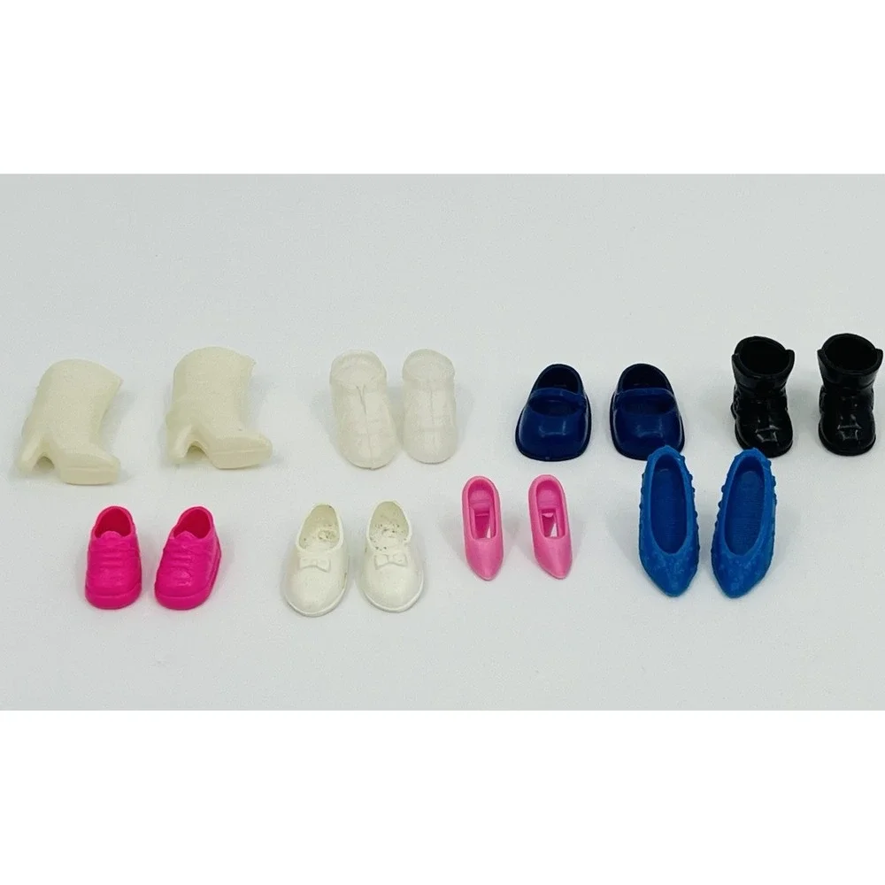 Vintage Lot of Shoes and Boots For Barbie Kelly Stacie Dolls 8 Pairs
